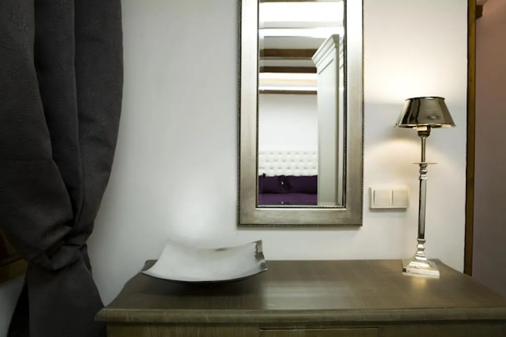 Actual Home Valencia Barcelona Apartament